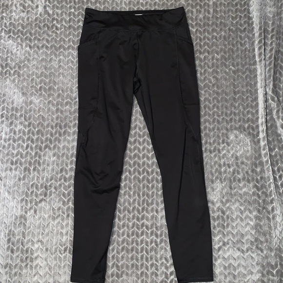 FILA Sport racer back top. Athletic Works leggings with 2 side pockets. XL. - Picture 4 of 7